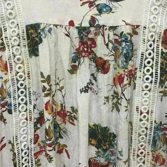 Bohemian Floral Peasant Top With Embroidery Accents Size Medium No Brand - Picture 6 of 10